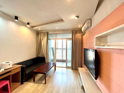 北京爱华龙都1室1厅52平中楼层/共27层