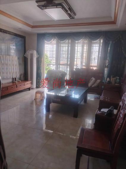 北京阳光名居4室2厅135平中楼层/共7层