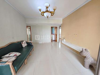 北京保利爱琴海4室2厅89平低楼层/共33层