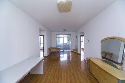 合肥利港银河广场3室2厅100平中楼层/共33层