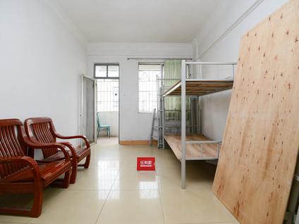 北京育德安居3室2厅73.8平中楼层/共8层