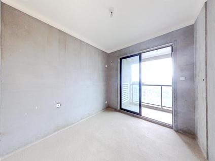 北京长房湘江府3室2厅126.7平低楼层/共32层