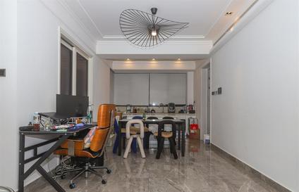 北京半山香榭4室2厅118平高楼层/共16层