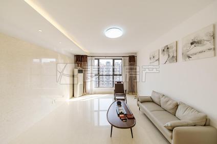 北京润枫水尚3室2厅166平高楼层/共17层