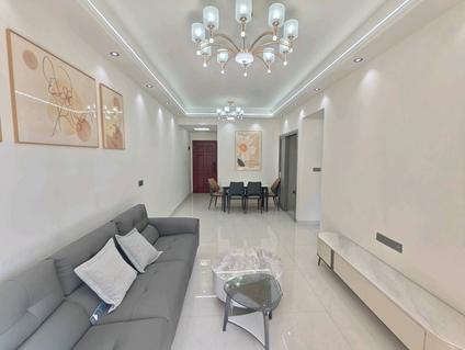 江门鹤山新华城3室2厅80平中楼层/共30层