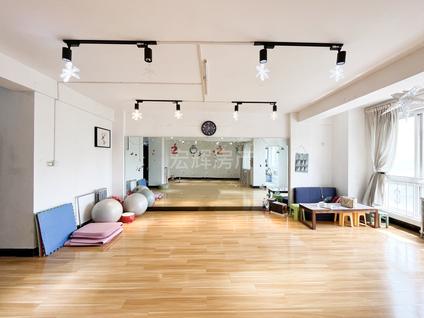 北京万欣家园1室1厅72.95平低楼层/共12层