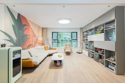 北京中国玺7室3厅207.16平低楼层/共12层