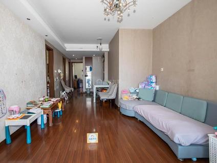 北京万科金色领域3室2厅83.84平高楼层/共11层