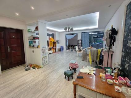 北京花韵蓝山4室2厅236平低楼层/共6层