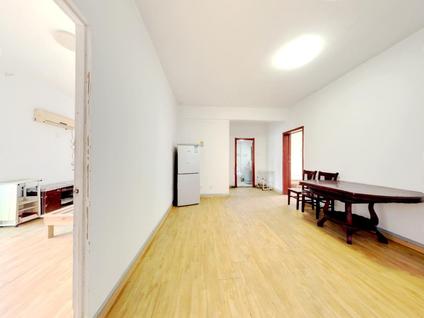 南京紫金银座3室1厅95.49平中楼层/共11层