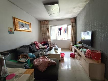 北京株化生活区1区2室2厅86平中楼层/共8层