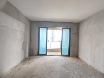 江门碧桂园越秀西江悦府4室2厅135平低楼层/共33层