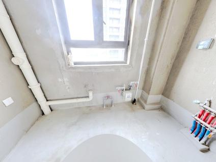 青岛华润国际海洋智区(一期)3室1厅117平低楼层/共11层