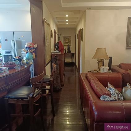 北京莘城公寓4室0厅147平中楼层/共10层