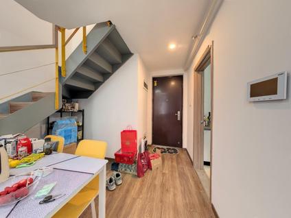 北京中骏御金台2室2厅53.21平低楼层/共20层