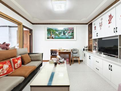 北京金鹏小区3室2厅82.24平高楼层/共8层