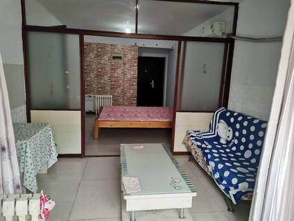 北京金玉山世纪花园1室1厅58平低楼层/共36层