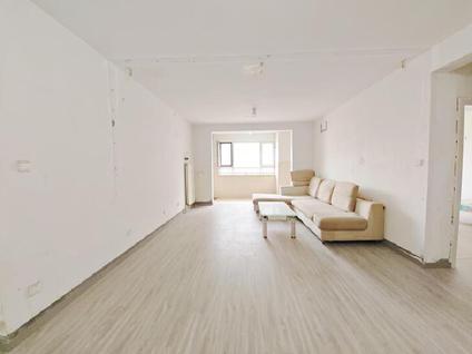 北京鲁商常春藤2室2厅104.37平低楼层/共24层