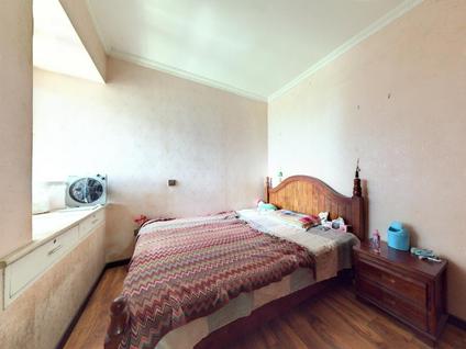 北京蓝光凯丽香江2室1厅71.69平中楼层/共42层