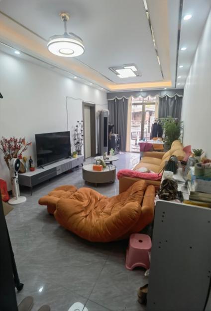 广州西宁横街2室1厅52平高楼层/共4层