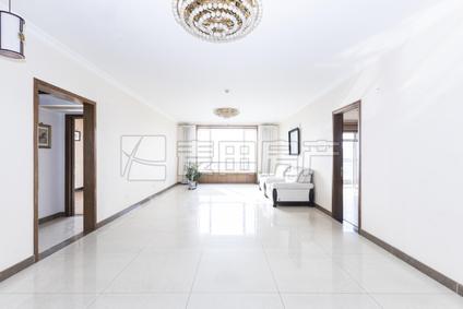 北京鲁园上河村3室2厅188.08平高楼层/共11层