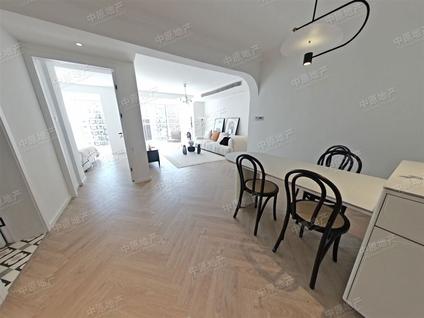 北京城宁花苑1室2厅84.81平高楼层/共21层