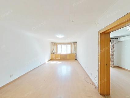 北京西潞南大街小区2室2厅103.17平中楼层/共6层