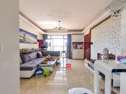 江门骏景湾品峰3室2厅97.48平中楼层/共32层