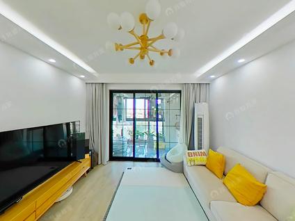 北京西南名苑3室2厅115平中楼层/共15层