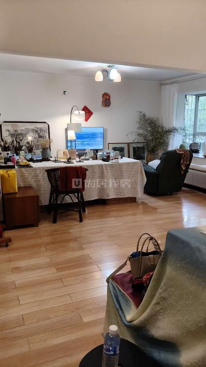 北京金林碧水住宅小区5室2厅218平低楼层/共7层