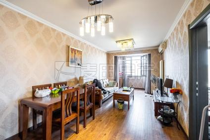 北京清芷园小区2室1厅93.94平低楼层/共18层