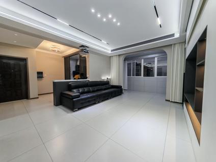 北京雕塑花城3室2厅127平高楼层/共18层