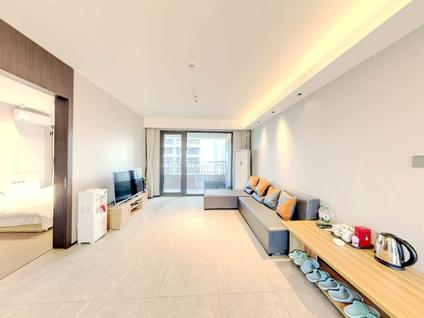 北京幸福金茂悦3室2厅118.35平中楼层/共18层