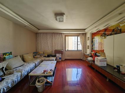 北京王府花园3室2厅140平中楼层/共18层