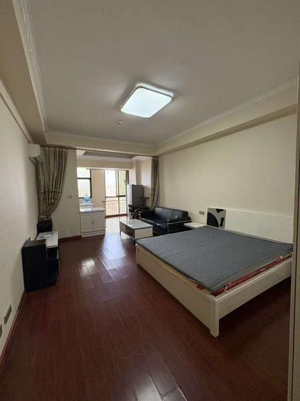 北京华盛公寓1室0厅64平中楼层/共33层