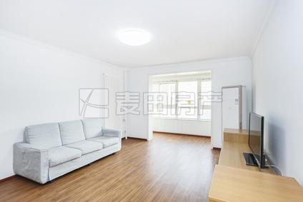 北京阳春光华家园(枫树园)3室2厅130.61平高楼层/共16层