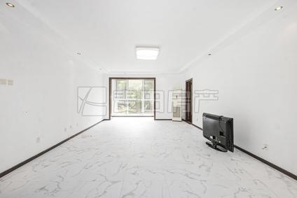 北京嘉铭桐城(D区)3室2厅156.08平低楼层/共15层