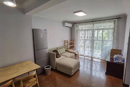 北京金橘新苑(北区)1室2厅61.15平低楼层/共18层