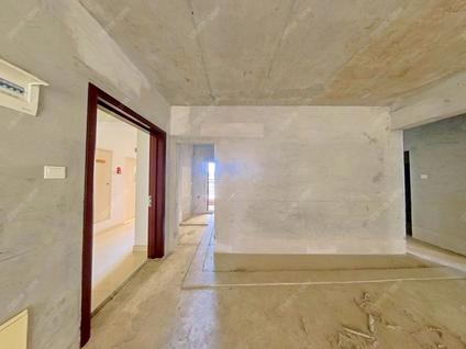 北京招商依云水岸4室2厅125平中楼层/共12层