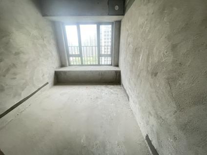 北京越秀滨江华悦3室2厅107.21平低楼层/共33层