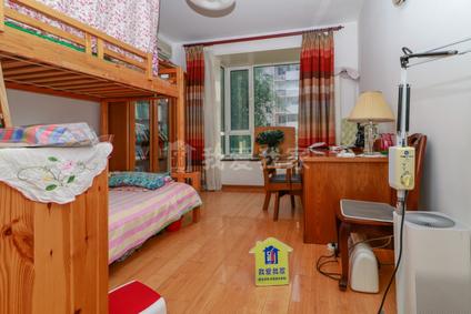 北京汇名园4室2厅192.38平低楼层/共7层