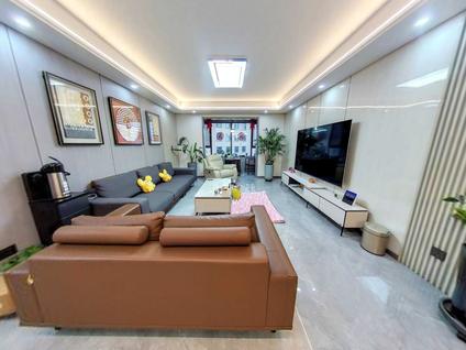 北京金域王府4室2厅200平低楼层/共33层