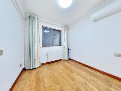 北京紫玉花园4室2厅129.12平高楼层/共11层