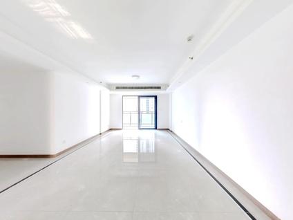 北京龙湖春江彼岸4室2厅142.84平低楼层/共42层