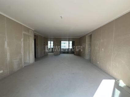 北京绿城锦玉园5室2厅188平高楼层/共10层