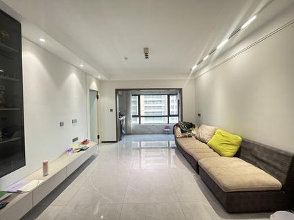 北京宝龙世家3室2厅134平中楼层/共32层