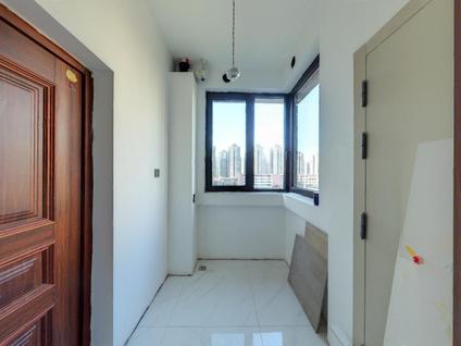 西安白桦林团圆4室2厅227.19平低楼层/共31层