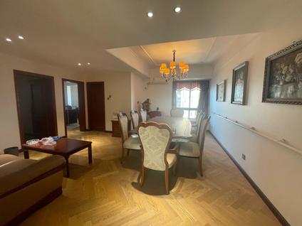 北京湘银金色阳光4室2厅260平中楼层/共30层