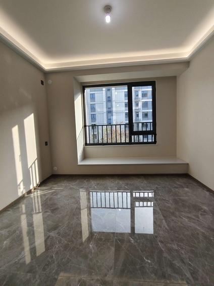 北京恒大新御峰2室1厅84平中楼层/共15层