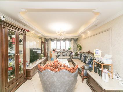 无锡国际一花园3室2厅146平中楼层/共39层